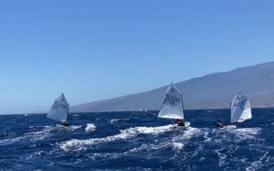 Destacada actuación del Club de Mar Radazul en el Trofeo Santa Cruz