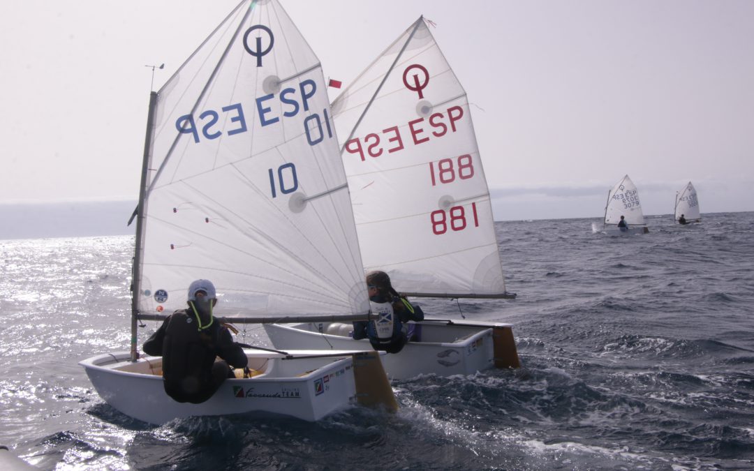 El Club de Mar Radazul acoge el Campeonato Insular de la Clase Optimist