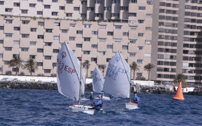 IV Trofeo de Invierno, nuevo reto para el equipo de Optimist del Club de Mar Radazul