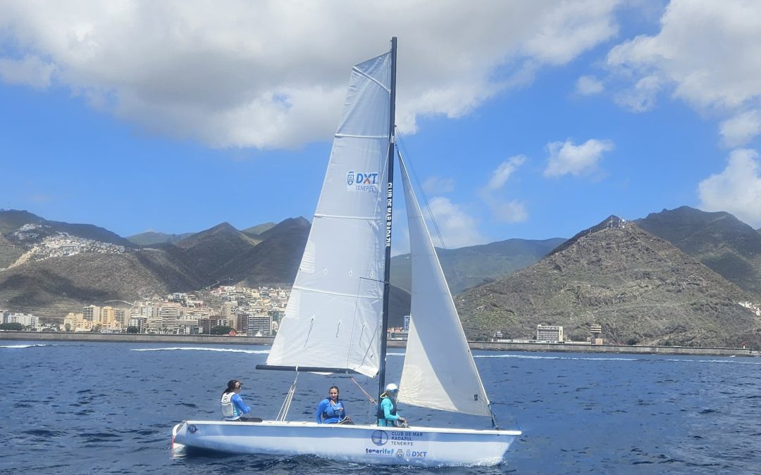 El Club de Mar Radazul vuelve a la Regata de la Mujer