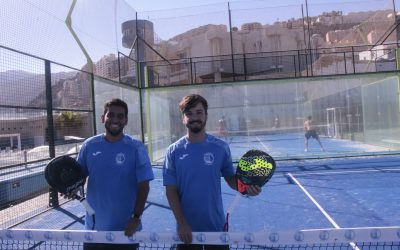 Édgar y Óscar, presente y futuro del pádel en el Club de Mar Radazul