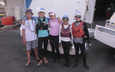 El Grupo 1 de Optimist vuelve a la competición en la XI Regata Puertos de Tenerife-Autoridad Portuaria