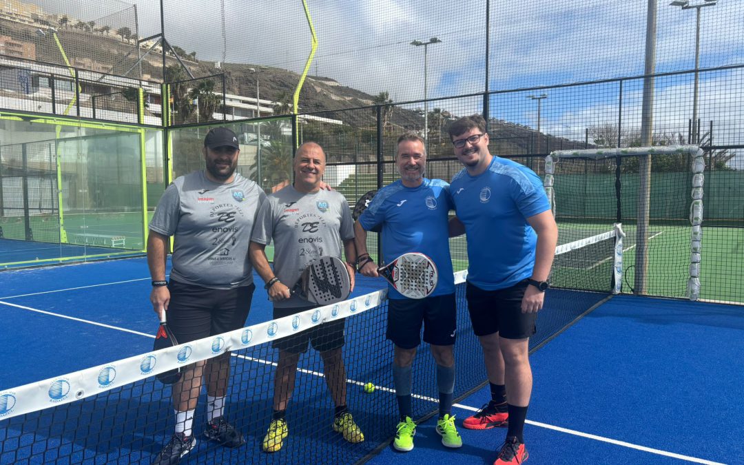 Contundente victoria del Club de Mar Radazul en la Liga Social Chanvergas de pádel