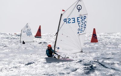 Sofía Hinken y Olivia Bazán, a la Regata Fundación Ingenio